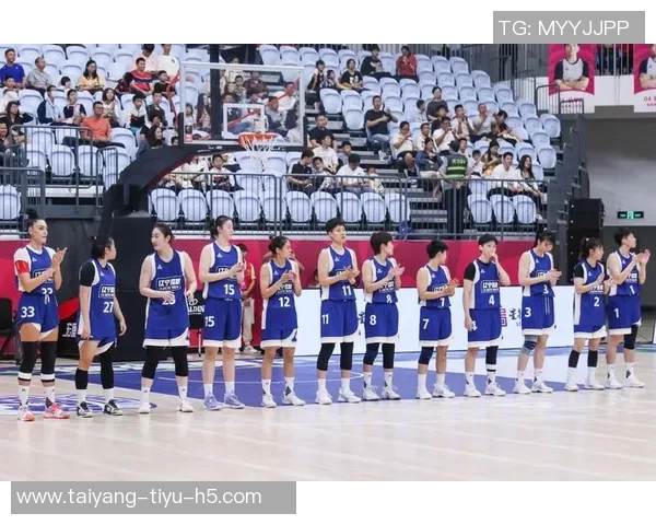 福建厦门白鹭女篮蓄势待发迎接2025年全国女子篮球锦标赛第二阶段挑战